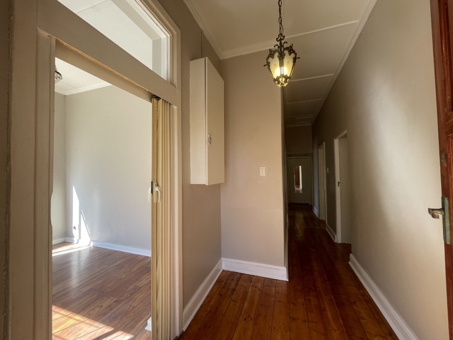 To Let Commercial Property for Rent in Sea Point Western Cape